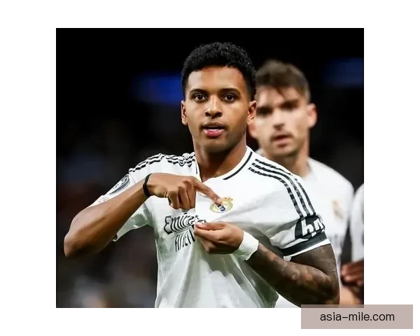 皇马宣布与阿联酋航空续约合作深化双方战略伙伴关系