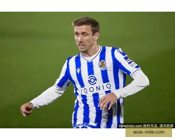 贝克加盟皇家社会正式告别柏林职业生涯迈向新篇章